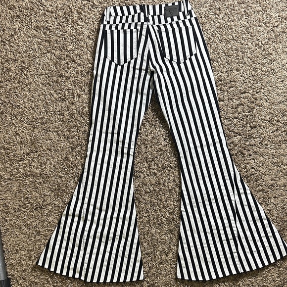 L&B Lucky & Blessed Monochrome Striped Flare Pants Size 4 - Picture 10 of 12